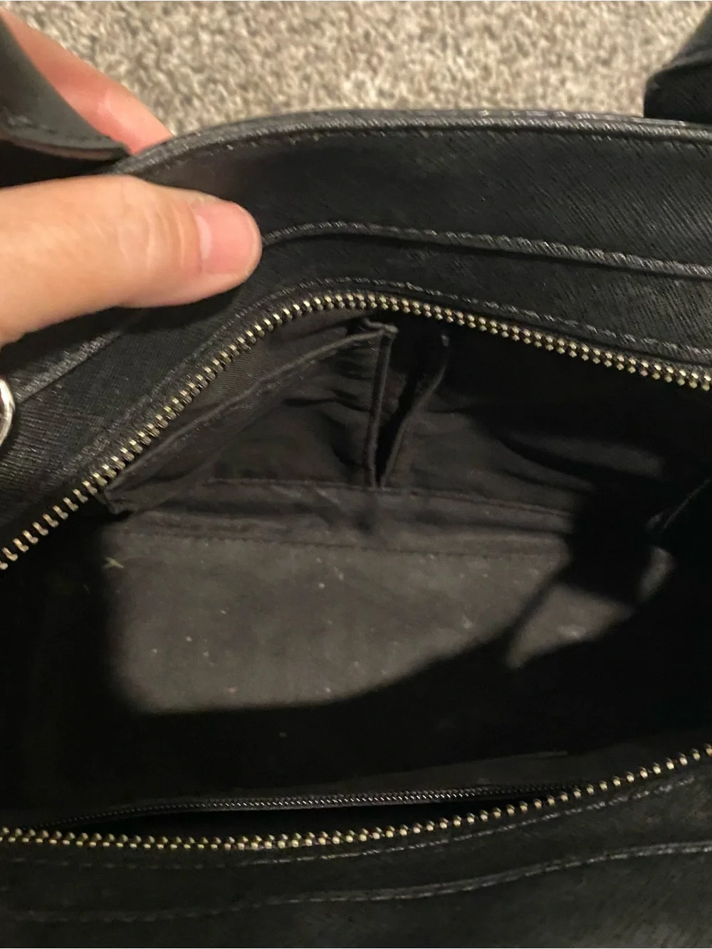 Rebecca Minkoff Avery Tote Bag Black Satchel/crossbody Handbag great condition!